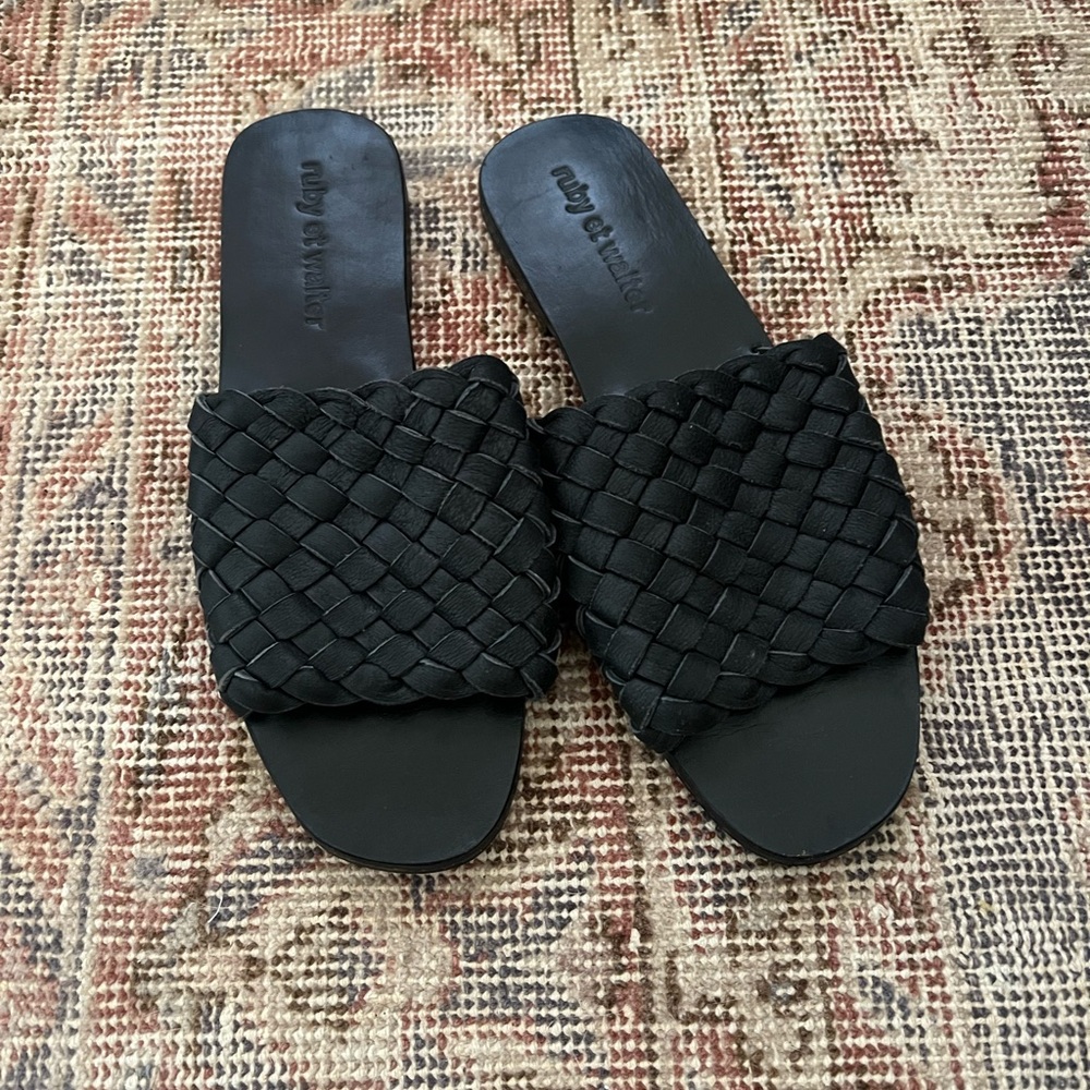 Black woven sandals